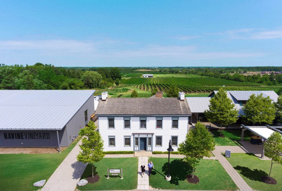 Ravine Winery