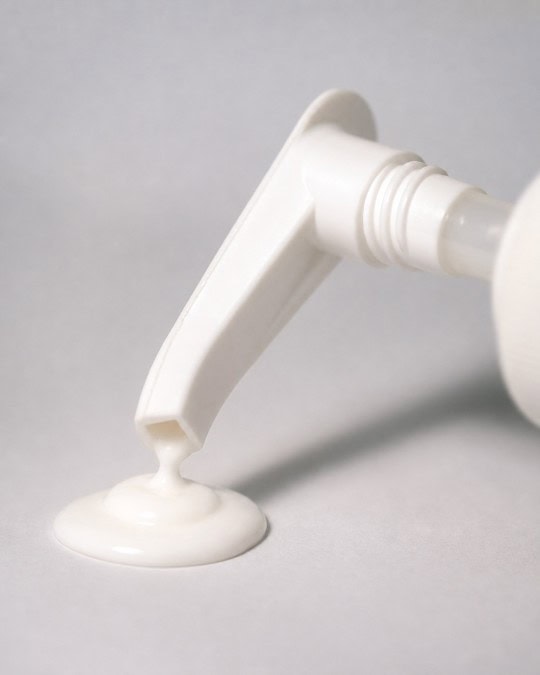 Cedarwood & Rosemary Lotion Dispensed